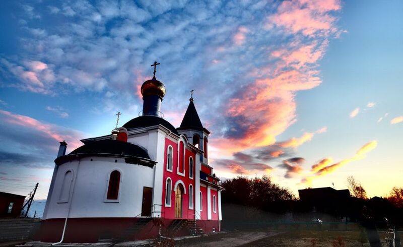 Храм Иоанна Богослова в Заозерном.